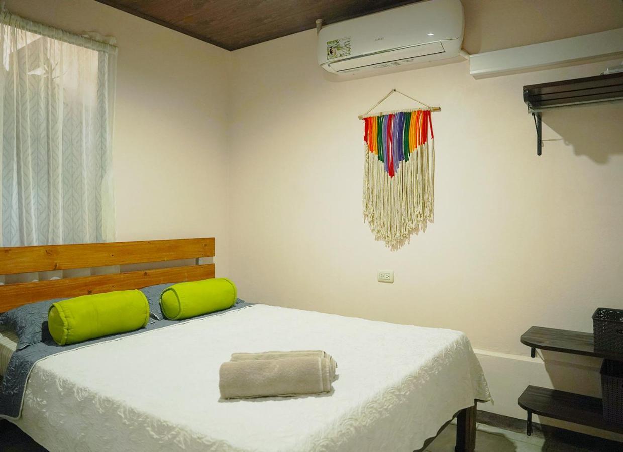 Apartamentos Y Studios Brisas Del Mar Santa Teresa Playa Santa Teresa  Esterno foto